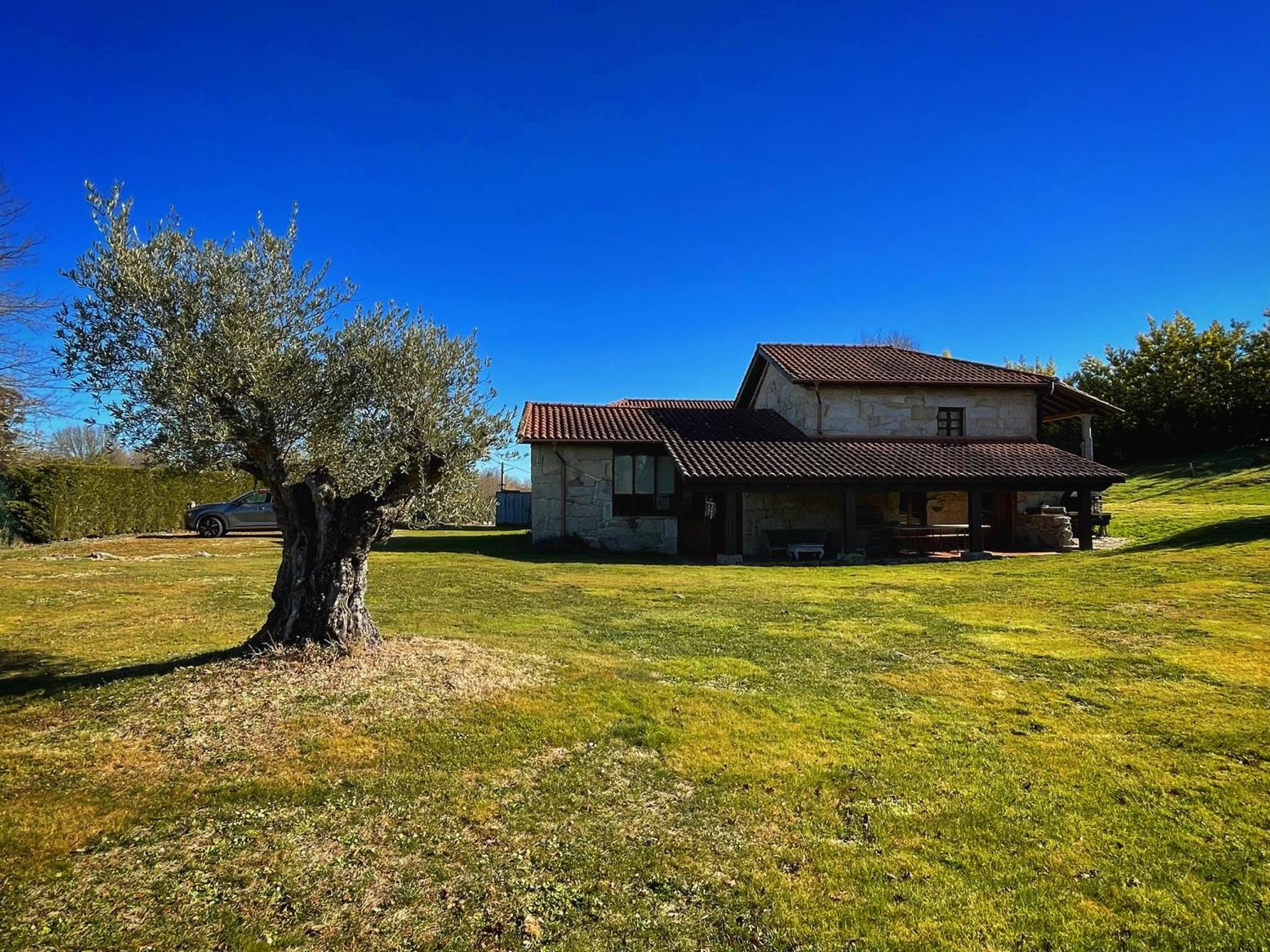 Habitaciones Con Bano Individual En Casa De Campo. Piscina. Amoeiro Εξωτερικό φωτογραφία