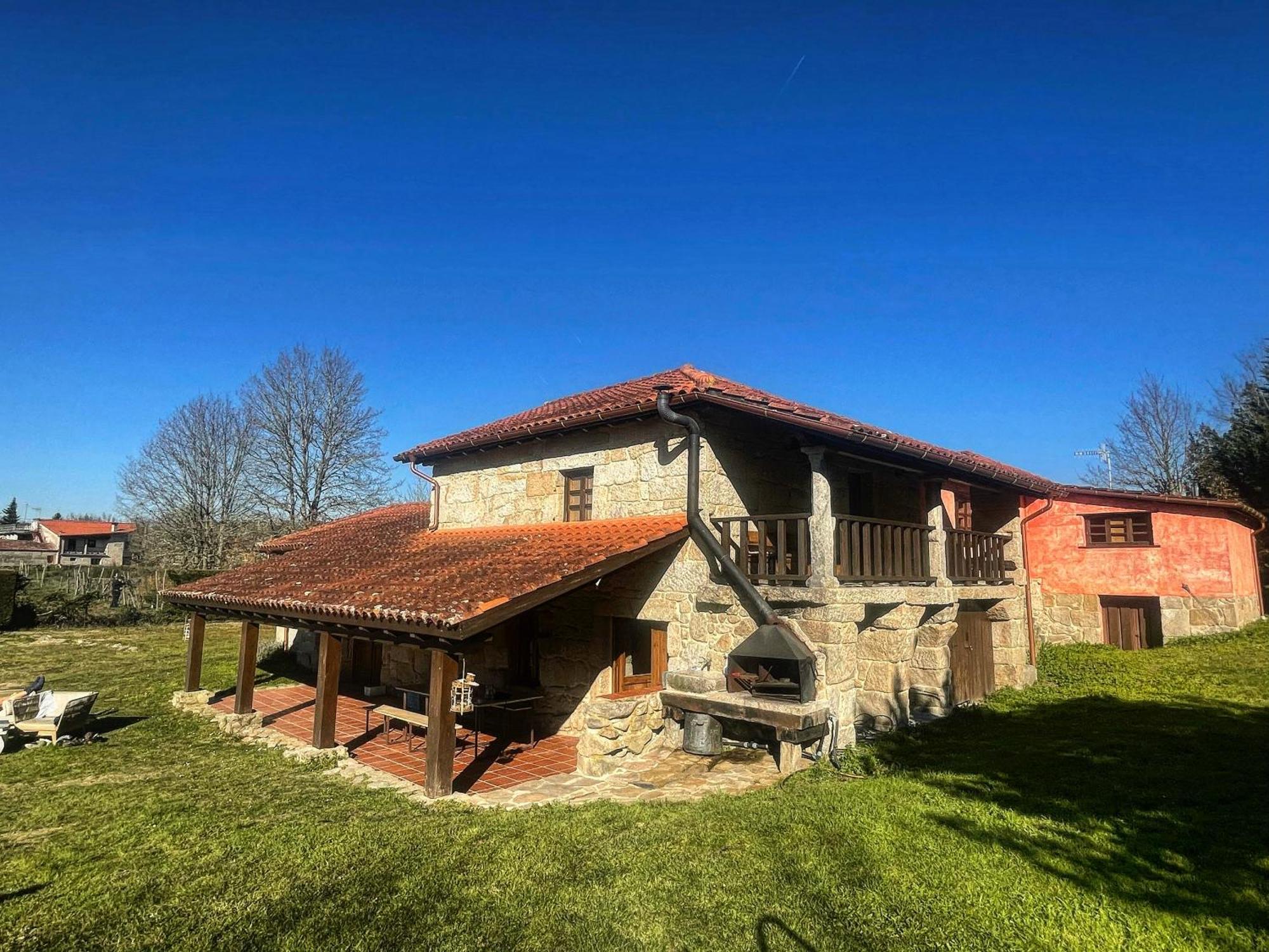 Habitaciones Con Bano Individual En Casa De Campo. Piscina. Amoeiro Εξωτερικό φωτογραφία